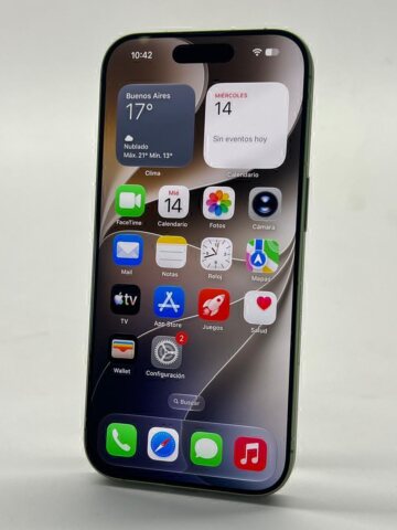 iPhone 17