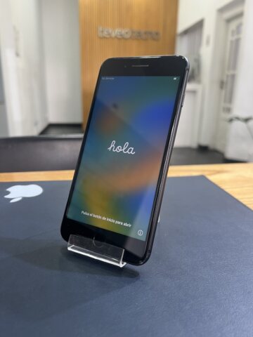 iPhone 8 Plus Usado